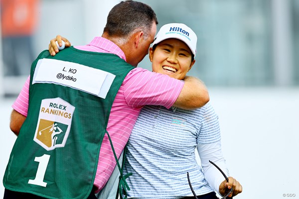 2023年 ホンダ LPGAタイランド 初日 畑岡奈紗 4連続バーディ 笑顔でフィニッシュ