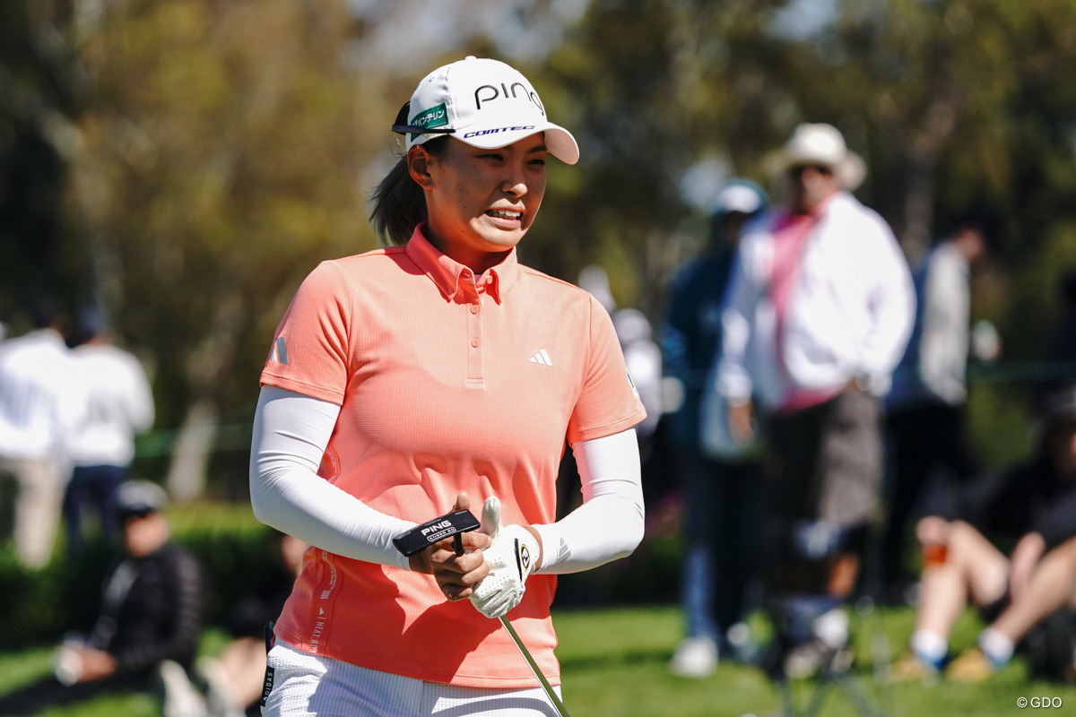 渋野日向子は悔しさ抱えて最終日へ