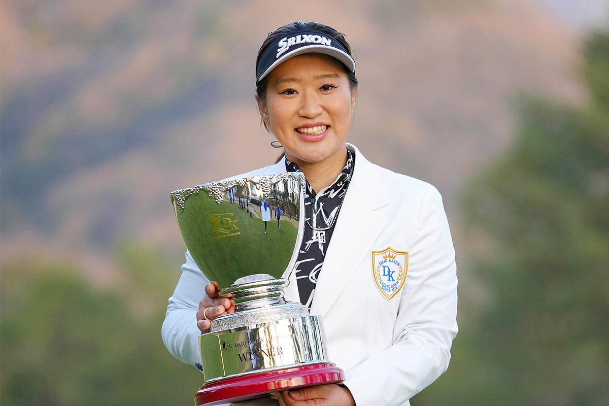 今季23戦となるステップアップツアー(写真は今季開幕戦を制した鬼頭さくら、Yoshimasa Nakano／JLPGA via Getty Images)