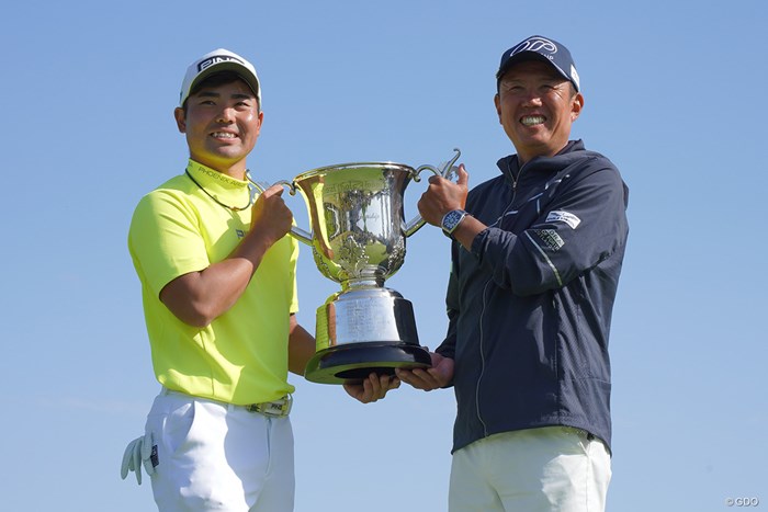 今季は残り4試合でコンビを組む予定 2023年 関西オープンゴルフ選手権競技 最終日 蝉川泰果