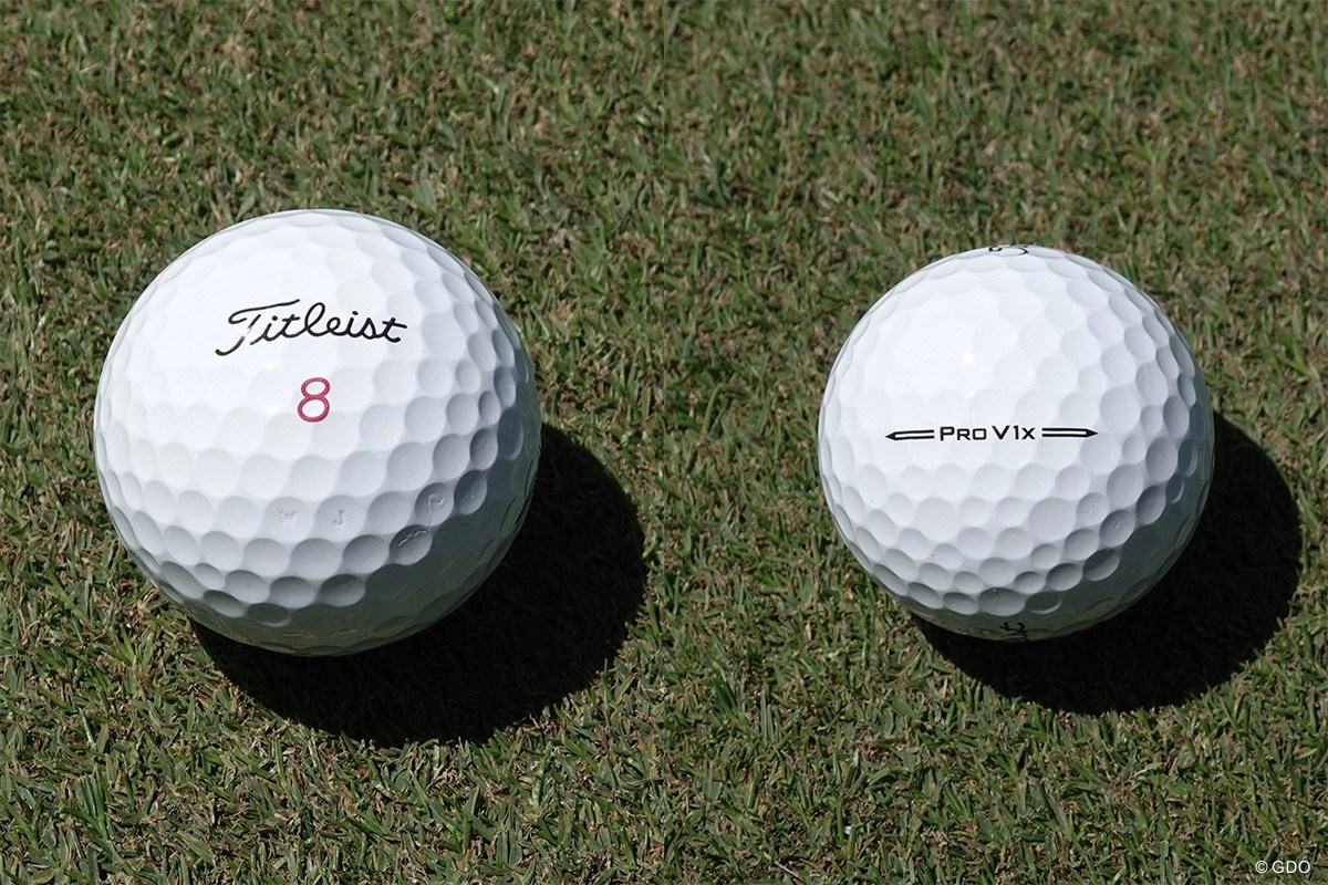 2023年 アダム・スコットのボール