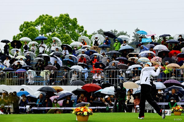 2023年 ブリヂストンレディスオープン 2日目 渋野日向子 愛知のゴルフファンはすごい！