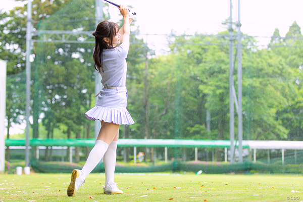 オトコは分からない！「あざとい」ゴルフ女子の見分け方 ファッション6選 スカートひら～り♪が計算だったとは…