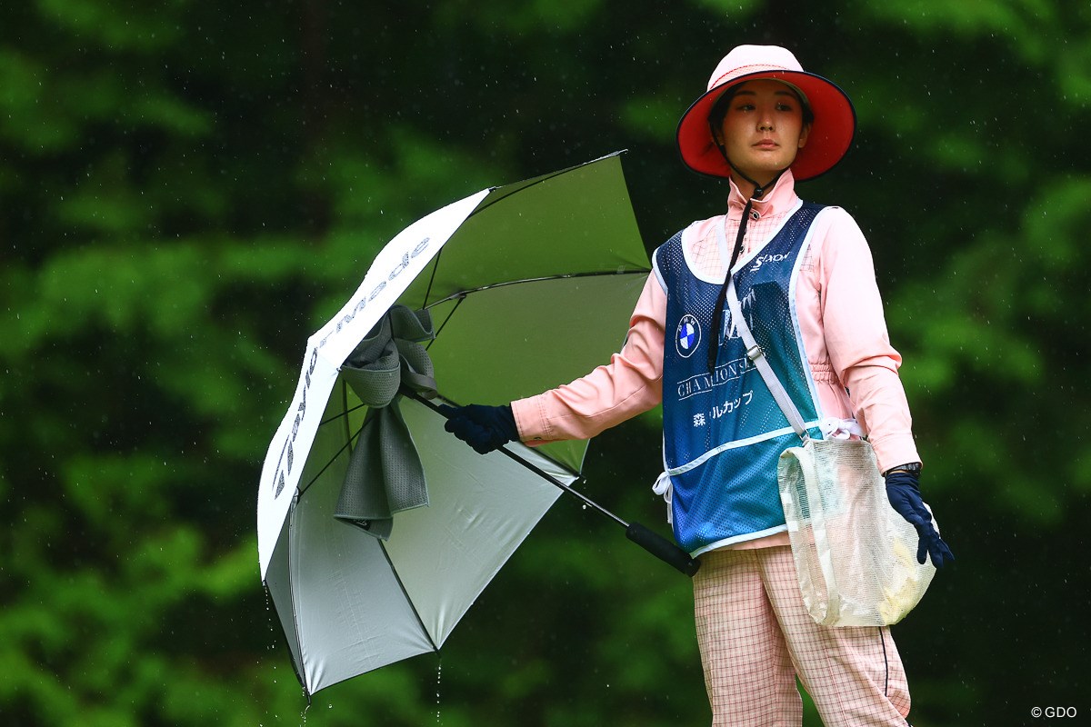 2023年 BMW 日本ゴルフツアー選手権 森ビルカップ 2日目 キャディ