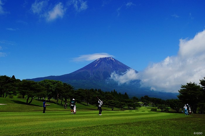 富士に向かって打て 2023年 リシャール・ミル ヨネックスレディスゴルフトーナメント 2日目 堀琴音