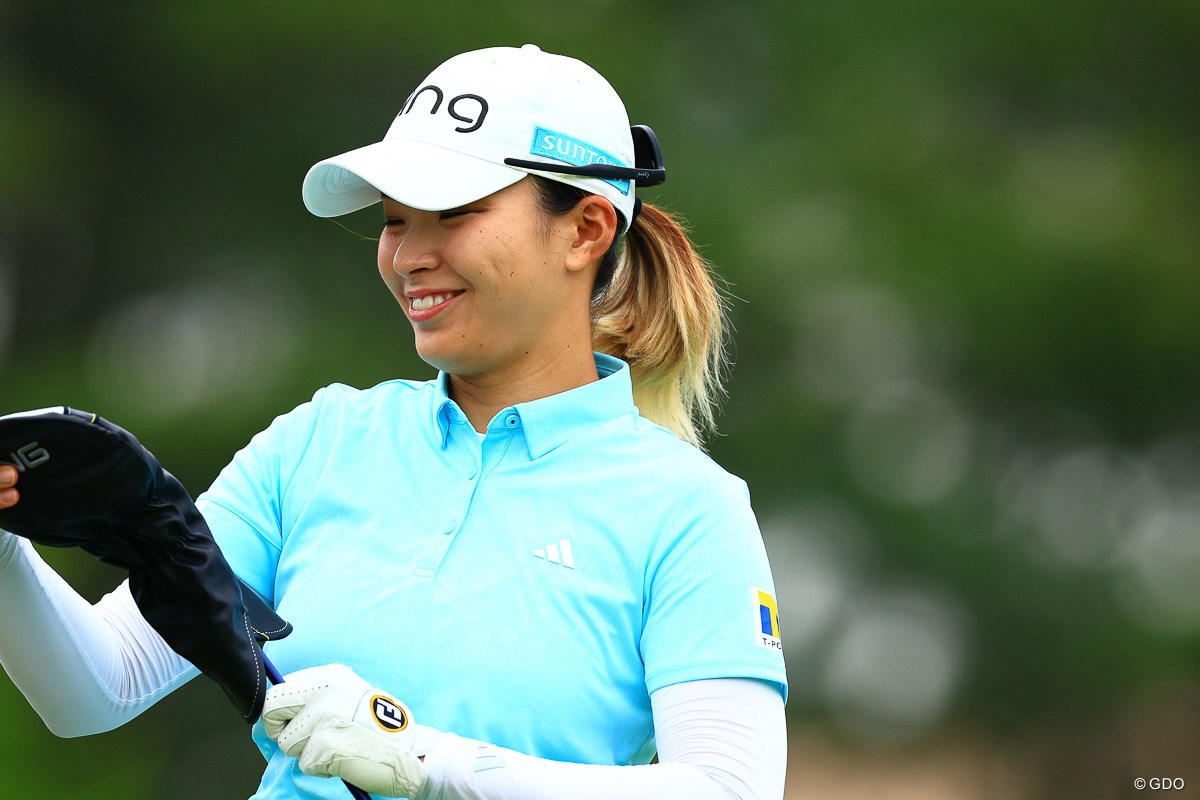 2023年 宮里藍サントリーレディスオープンゴルフトーナメント 初日 渋野日向子