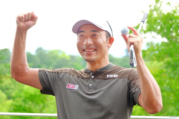 2023年 ASO飯塚チャレンジドゴルフトーナメント 2日目 竹安俊也 自身ツアー初、人生3度目のアルバトロスに大喜び