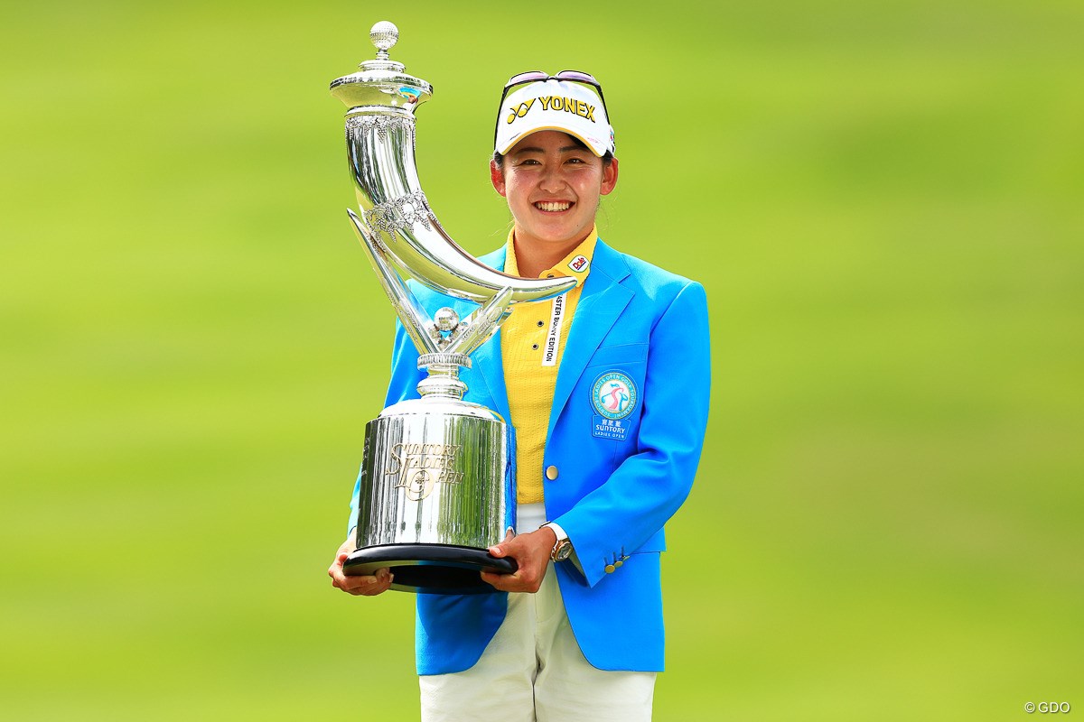 2023年 宮里藍サントリーレディスオープンゴルフトーナメント 最終日 岩井千怜