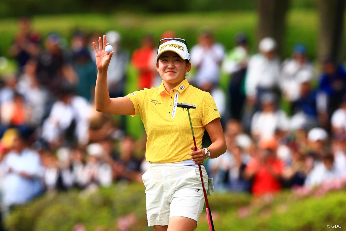 2023年 宮里藍 サントリーレディスオープンゴルフトーナメント 最終日 岩井千怜