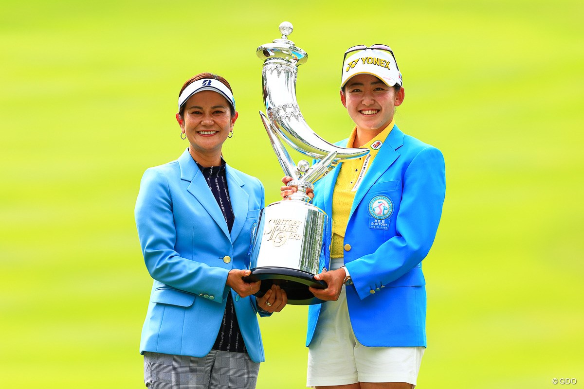 2023年 宮里藍 サントリーレディスオープンゴルフトーナメント 最終日 岩井千怜