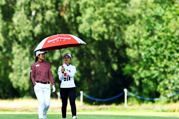 開幕前日は切磋琢磨する同学年の櫻井心那と一緒にコースチェック