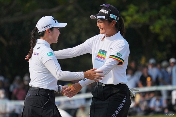 2023年 日本女子プロゴルフ選手権大会コニカミノルタ杯 最終日 神谷そら 小祝さくら（左）に1打差で競り勝った
