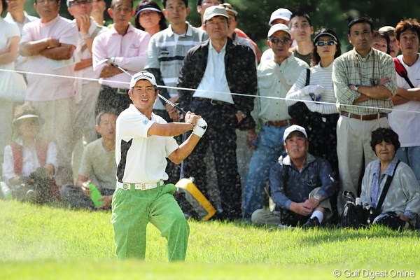 大会連覇がかかる池田勇太が、首位に3打差に詰め寄った！