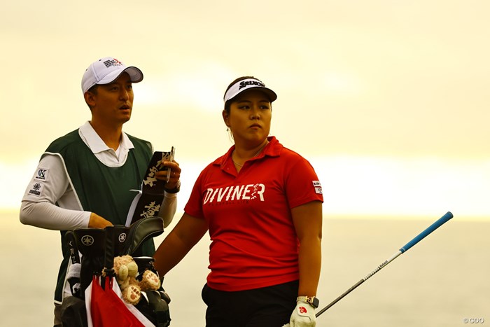 海を背に 2023年 日本女子オープンゴルフ選手権 初日 ささきしょうこ