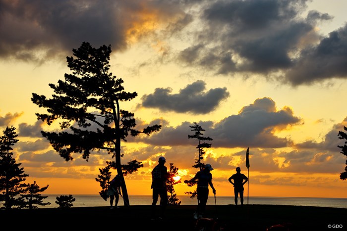 もうすぐ日没 2023年 日本女子オープンゴルフ選手権 2日目 コース