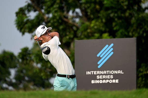 2023年 インターナショナルシリーズ シンガポール 初日 ダビド・プイグ LIVゴルフでプレーするダビド・プイグが首位発進（提供：アジアンツアー）