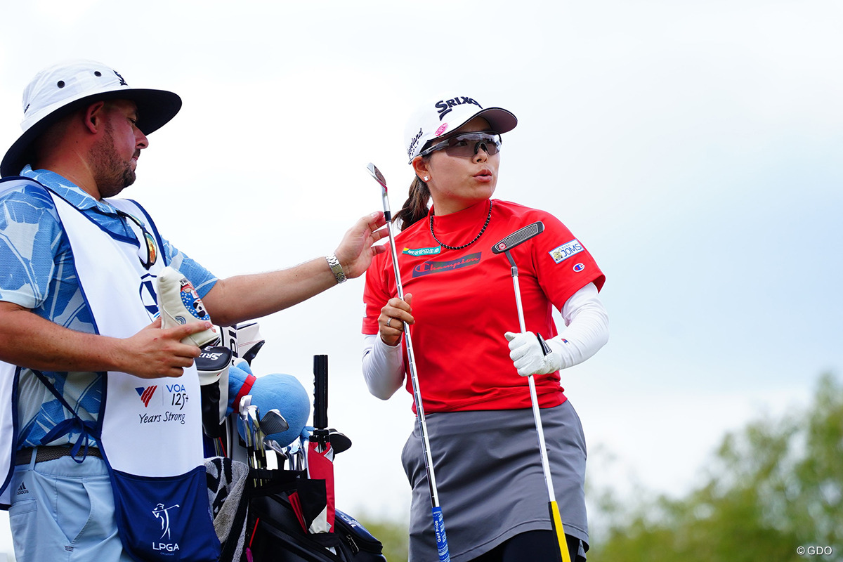 勝みなみはショットとパットが噛み合って上位スタート