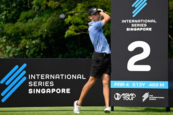2023年 インターナショナルシリーズ シンガポール 2日目 ダビド・プイグ 6打リードの独走で折り返したダビド・プイグ（提供：アジアンツアー）