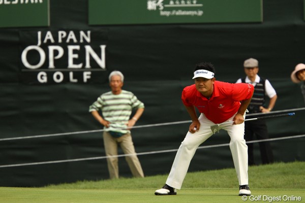 2010年 日本オープンゴルフ選手権競技 初日 ハン・リー 日本オープンでは2年連続で上位に入っている米国のハン・リーが単独首位スタート