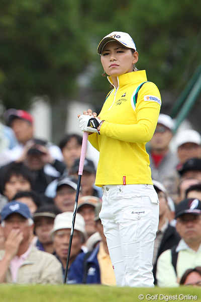 女王争いは早くも佳境・・・続々と白旗宣言！？