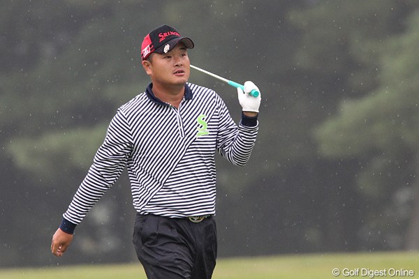 2010年 ブリヂストンオープンゴルフトーナメント 初日 小田孔明