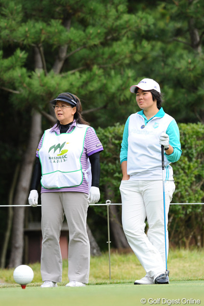 画像詳細 2010年 マスターズGCレディース 初日 川岸史果、喜多麻子