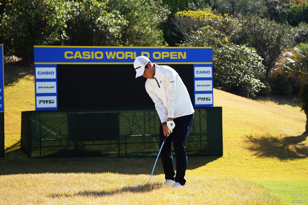 2023年 カシオワールドオープンゴルフトーナメント 中島啓太 インパクトでは手元を左太ももに当てる意識