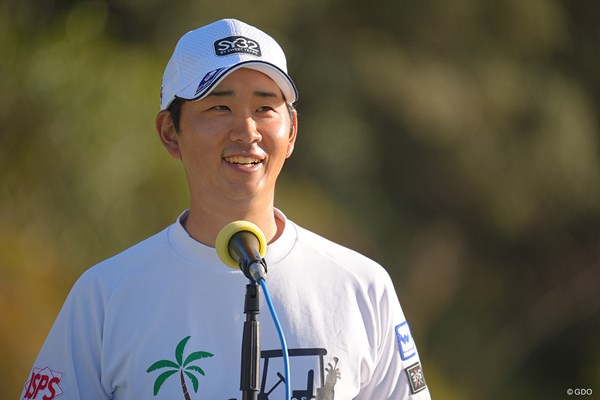 2023年 カシオワールドオープンゴルフトーナメント 最終日 鍋谷太一 凄く気持ちのこもった優勝インタビューでしたね。