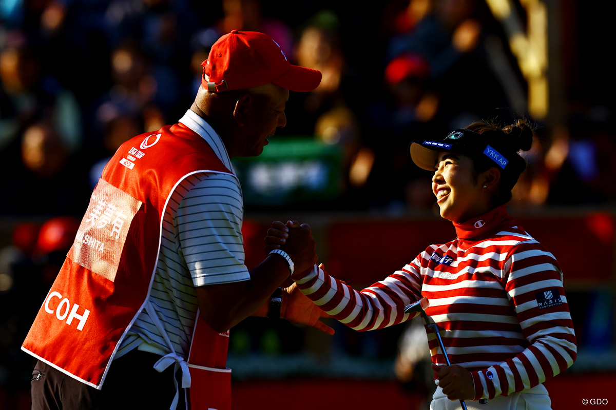 松村キャディと二人三脚で掴んだ優勝だ