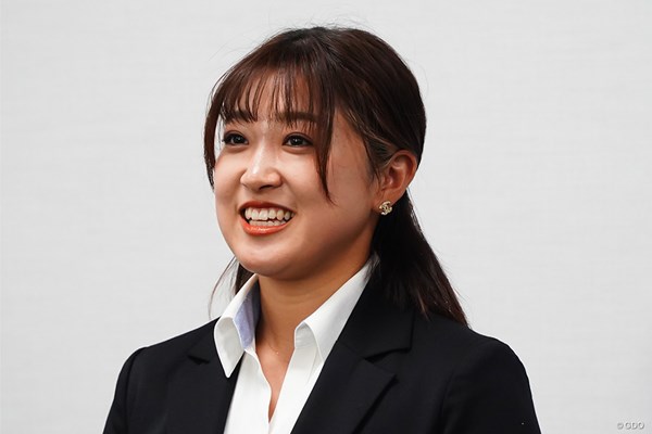 2023年 日本女子プロゴルフ協会 新人セミナー 高木優奈 2、3年前に買ったスーツで「腕が上がらない」とか