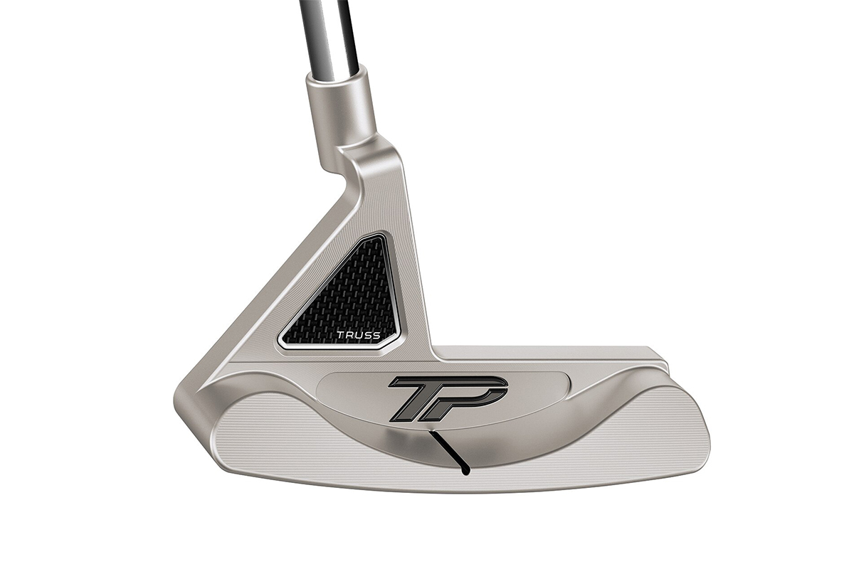 今さら聞けない「クランクネックが合う人合わない人」パターのネック