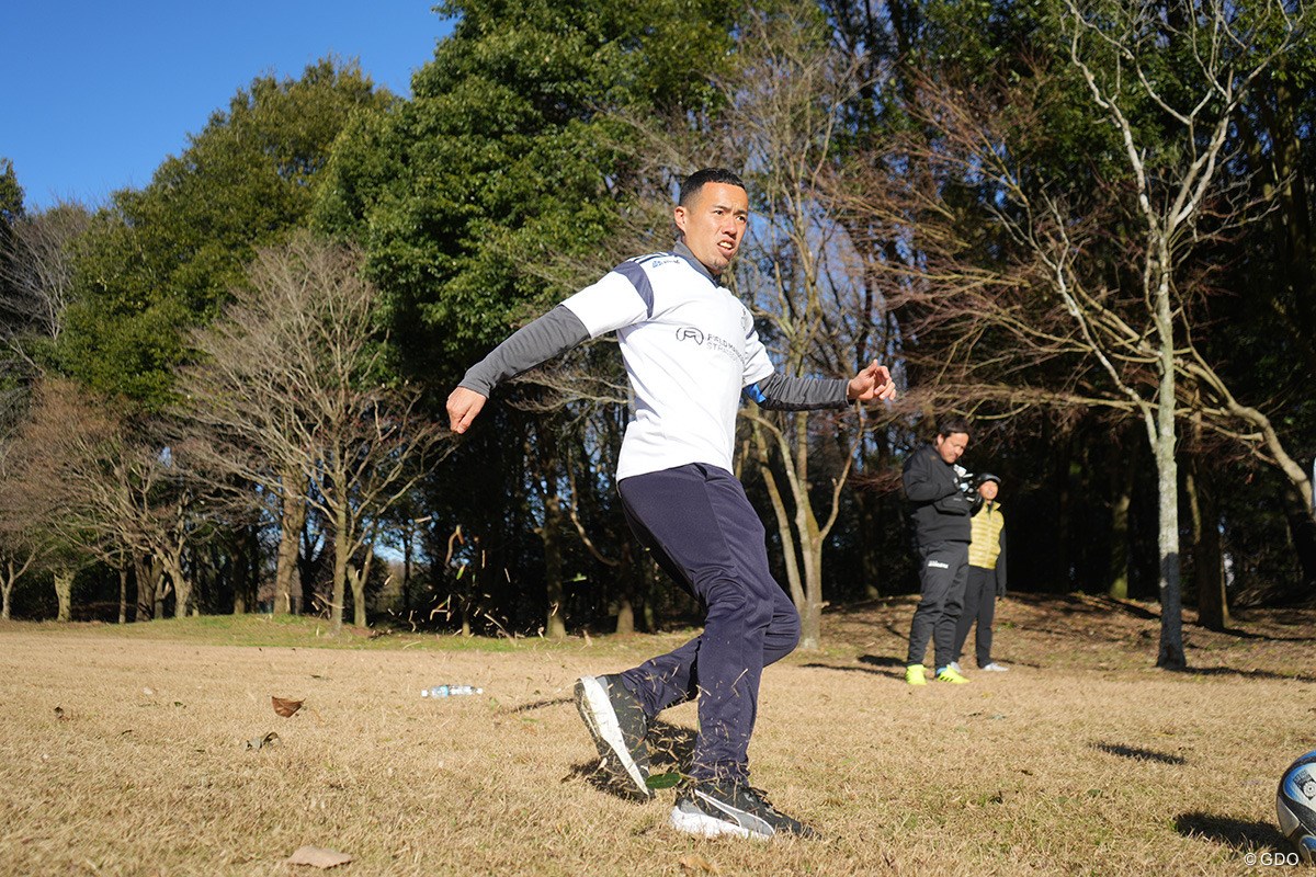 「フットゴルフ」ならJリーガーに勝てるかも！？記者が初体験ルポ 