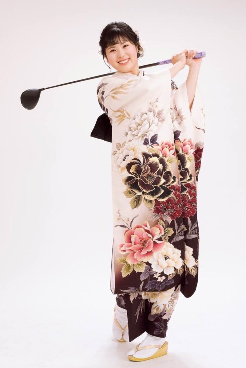 2024年 尾関彩美悠