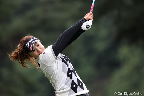 2010年 樋口久子IDC大塚家具レディス 初日 青山加織