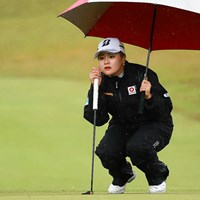 雨でラインも見にくそう 2024年 ダイキンオーキッドレディスゴルフトーナメント 2日目 桑木志帆
