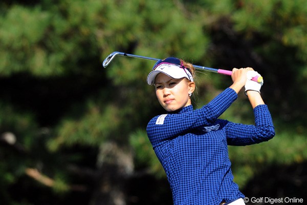 3年前の優勝を思い起こさせるチャージで7位タイに浮上した上田桃子