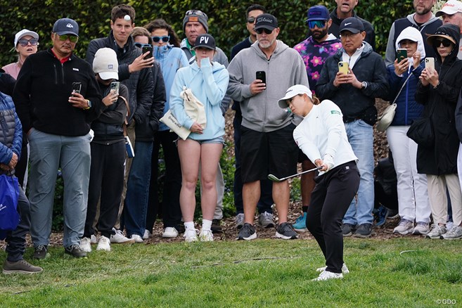 西郷真央「思ったプレーできず」涙の13位 コルダ逆転で節目の10勝目