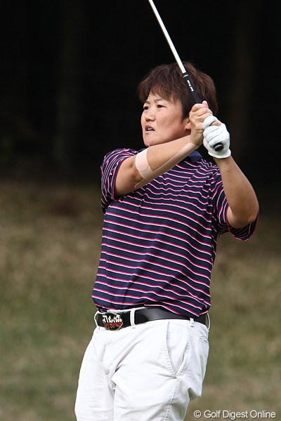 2010年 伊藤園レディスゴルフトーナメント 2日目 井上葉香