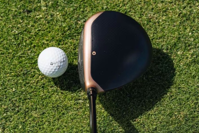ブラックとカッパーの配色が印象的（GolfWRX） テーラーメイド 1W