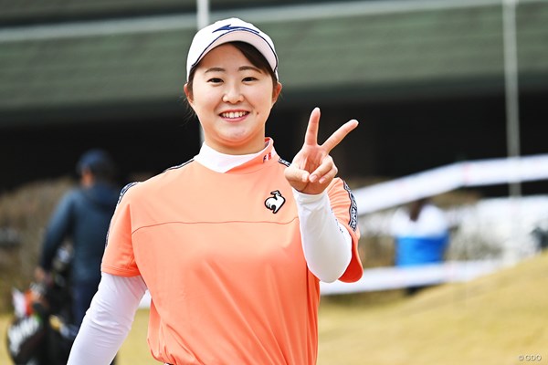 ルーキー稲垣那奈子が首位浮上※撮影は2024年「Vポイント×ENEOS」