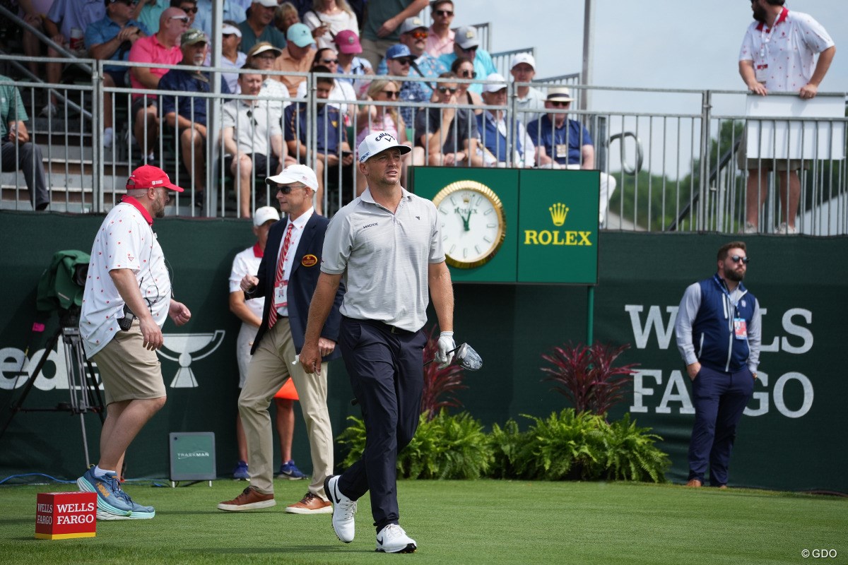 まるで農作業？アレックス・ノレン が8年間続けている究極の素振り 【PGAツアー 米国男子】 ｜GDO ゴルフダイジェスト・オンライン