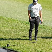 ボールがカート道に「困った」 2024年 関西オープンゴルフ選手権競技 初日 蝉川泰果