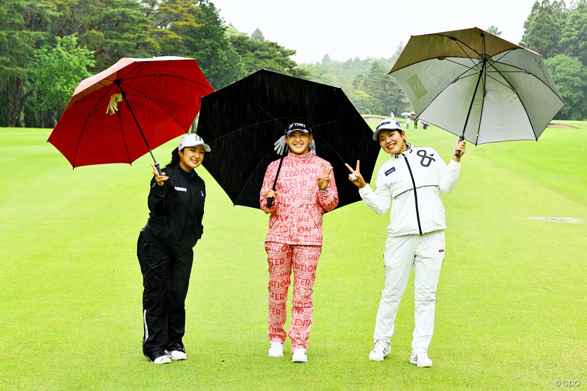 2024年 ブリヂストンレディスオープン 初日 阿部未悠 岩井千怜 櫻井心那