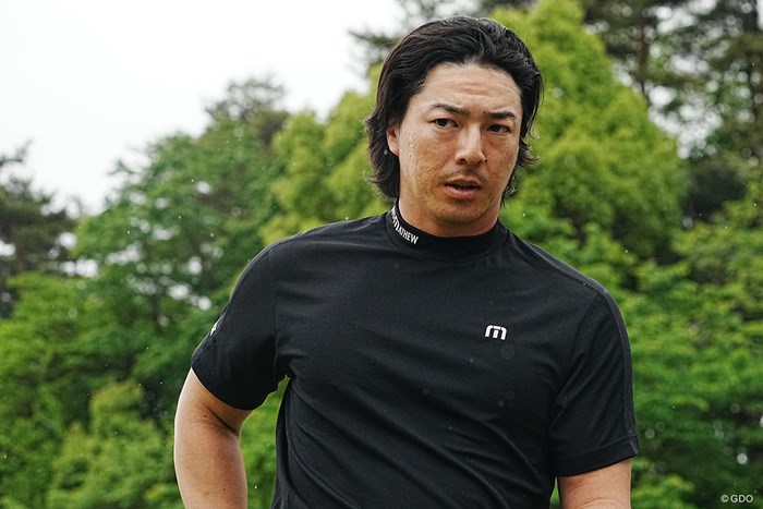 笑顔なく引き揚げる 2024年 関西オープンゴルフ選手権競技 最終日 石川遼