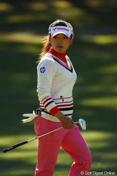 2010年 LPGAツアーチャンピオンシップリコーカップ3日目 有村智恵 ショットの好調さを生かして上位を狙いたい有村智恵