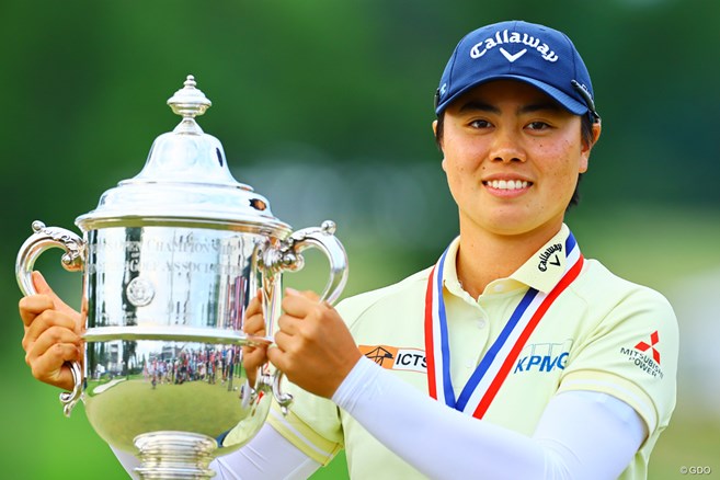 笹生優花が涙の「全米女子OP」2勝目 日本人初のメジャー複数V 渋野2位