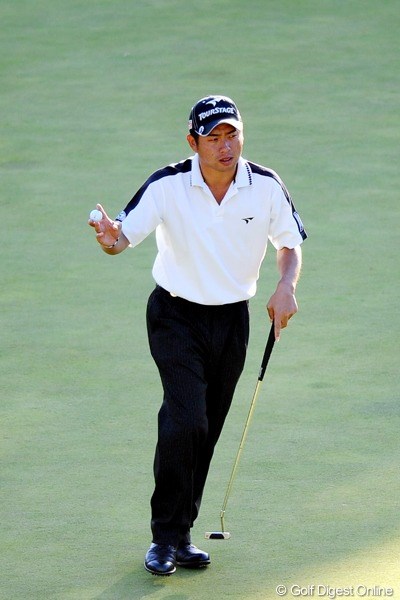 2010年 カシオワールドオープンゴルフトーナメント3日目 池田勇太 ついに首位に立ちました!パット数が24という好調さ!キョンテを2打、遼君を5打リードで最終日や～!