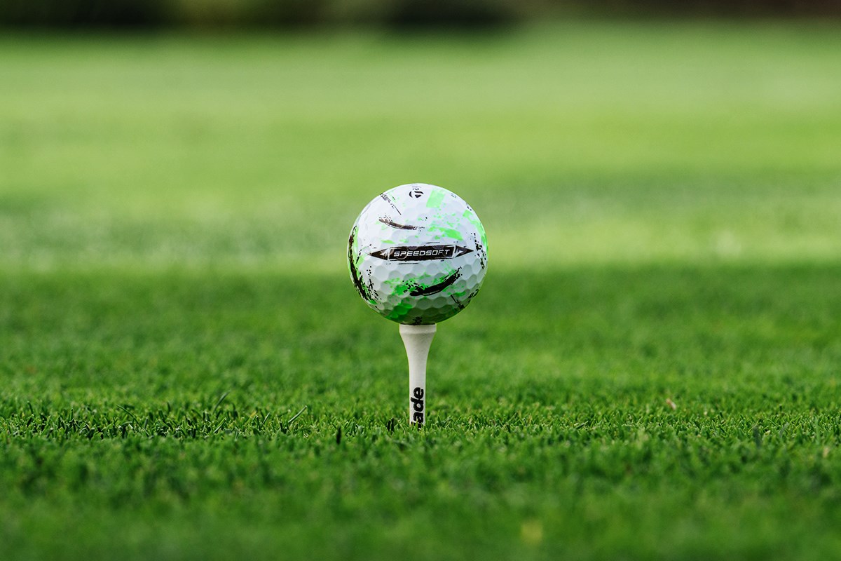 テーラーメイドから遊び心満載の斬新デザイン「スピードソフト インク」ボールが限定発売