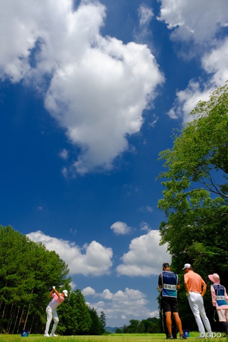 雲がもくもく 2024年 BMW 日本ゴルフツアー選手権 森ビルカップ 3日目 武藤俊憲