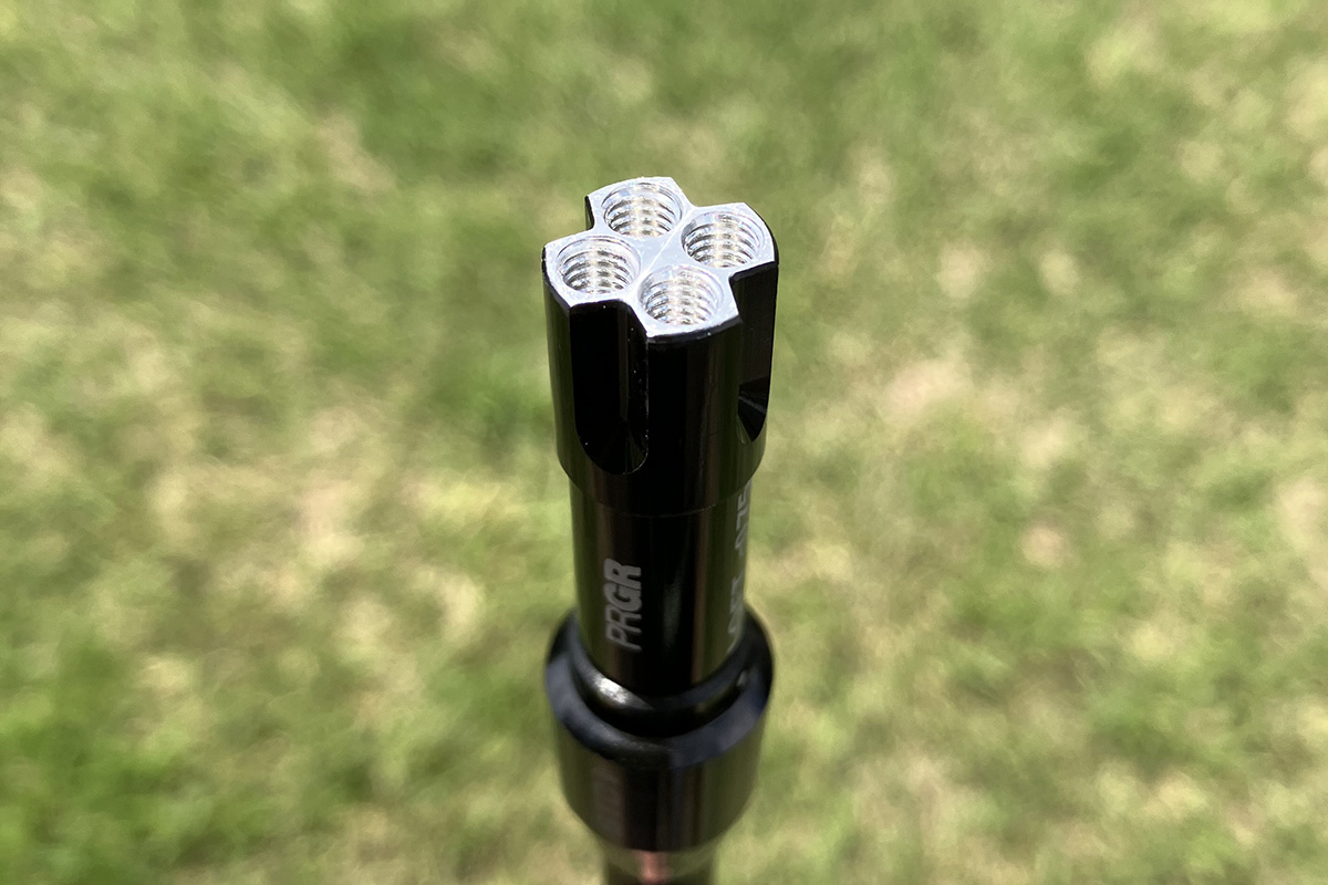 これぞ“ニッポンのMAX” フルチタンの打感がチョベリグ プロギア これぞ“ニッポンのMAX” フルチタンの打感がチョベリグ プロギア